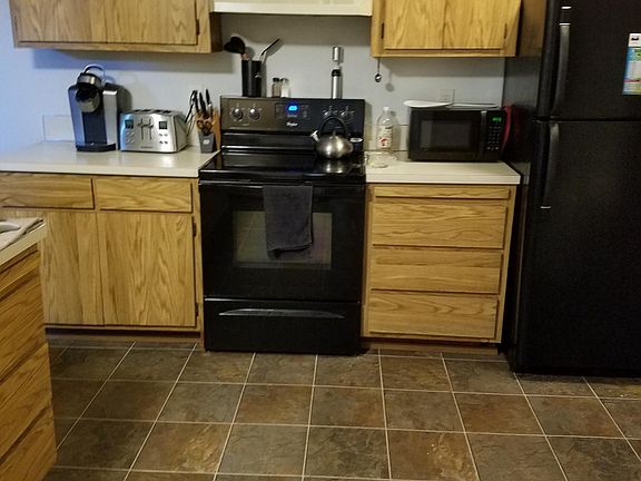 3rd image of 3215 204th St SW