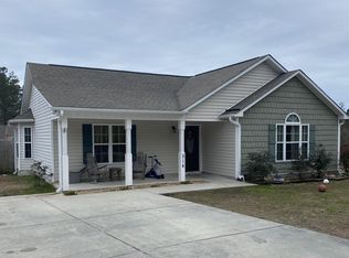 514 N Dyson St, Holly Ridge, NC 28445