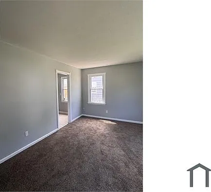 23332 Williams Ave — Photo 4