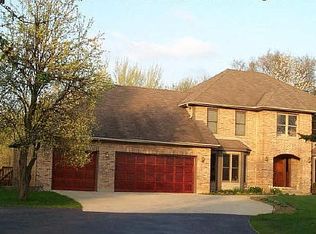 31 W Irving Park Rd #W003, Elgin, IL 60120