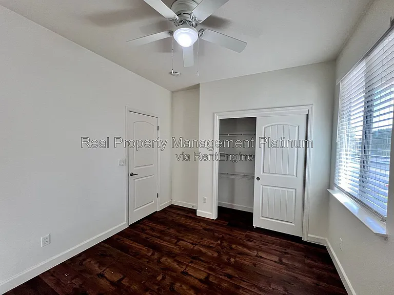 1697 N Connery Ln — Photo 10