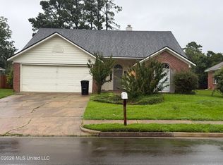 1848 Lincolnshire Blvd, Ridgeland, MS 39157