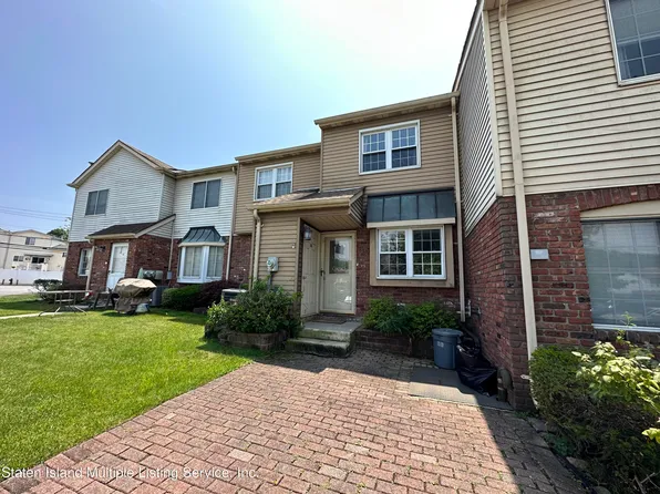 8 E Franklin Ln APT B, Staten Island, NY 10306