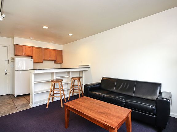2nd image of 1309 S University Ave APT 6