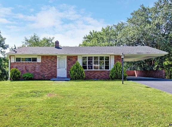 2nd image of 2514 Anita Dr