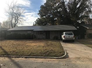 3301 N Markwell Ave, Bethany, OK 73008