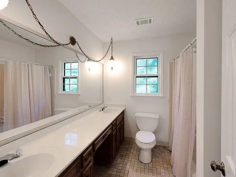 3942 Brenteresa Ct — Photo 14