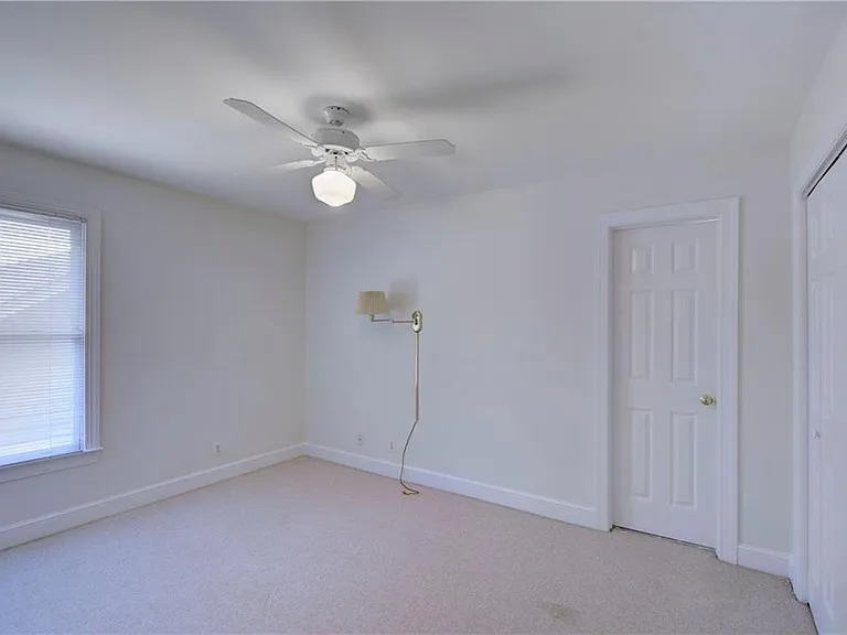 112 Newfield St — Photo 21