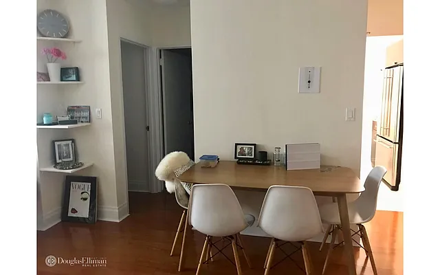 Rented by Douglas Elliman | media 16