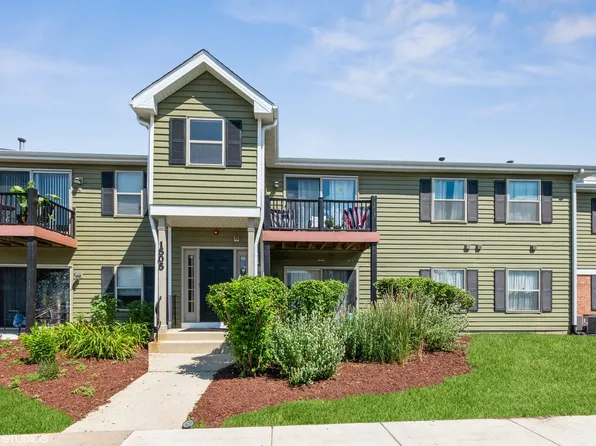 1505 Raymond Dr APT 103, Naperville, IL 60563