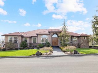 1587 SW Walters Loop, Gresham, OR 97080