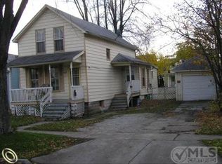 832 Wall St, Port Huron, MI 48060