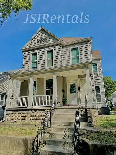 808 W 6th St #C Photo 1