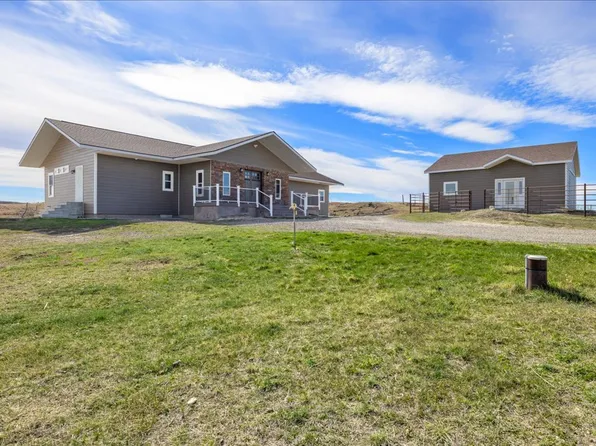 31 Three Forks Way, Roundup, MT 59072