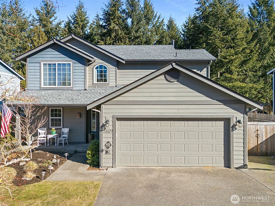1st image of 20629 193rd Avenue E