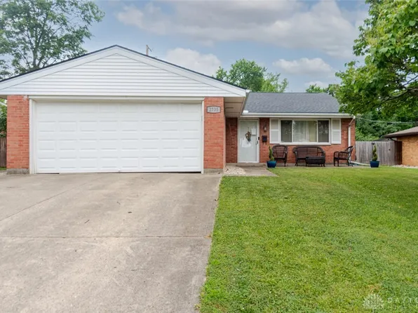 2735 Sutton Ave, Dayton, OH 45429