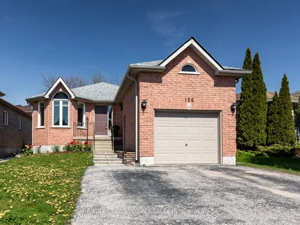 156 Pringle Dr, Barrie, ON L4N 0R3