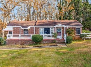 2626 White Sulphur Rd, Gainesville, GA 30501