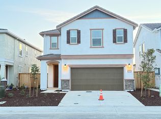 3173 Arbor View Dr, Folsom, CA 95630