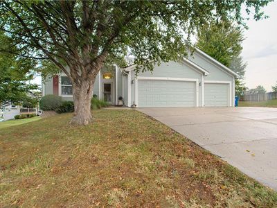 1004 Hackberry Ct, Liberty, MO, 64068