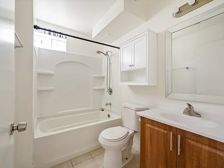 4969 Romaine St #1 — Photo 12