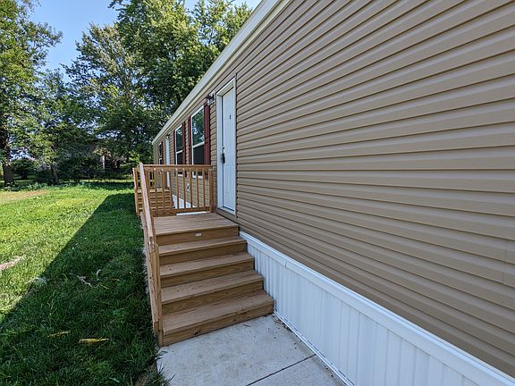 4th image of 51 Loraine Dr