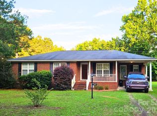 1617 Shampy Dr #A, Hartsville, SC 29550