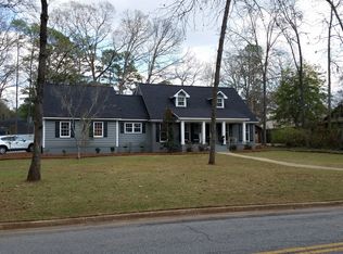 2320 E Doublegate Dr, Albany, GA 31721