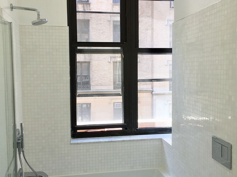 1st image of 545 W 111th St APT 3I