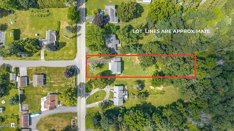 2nd image of 52 Midline Road