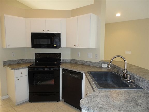 5th image of 12734 Bramfield Dr
