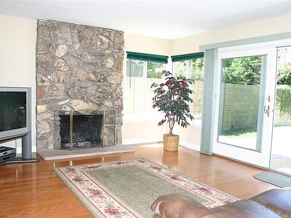 5th image of 5121 Northwestern Way