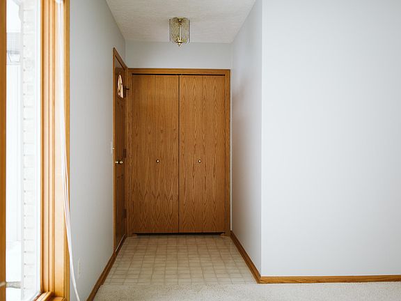 3rd image of 2885 Hidden View Dr SE #20