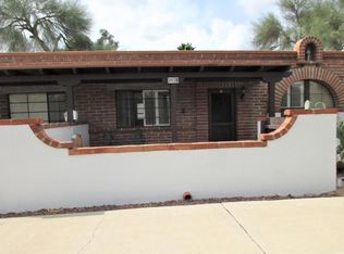 392 S Paseo Aguila, Green Valley, AZ 85614