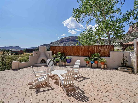 3rd image of 2179 Rockridge Dr