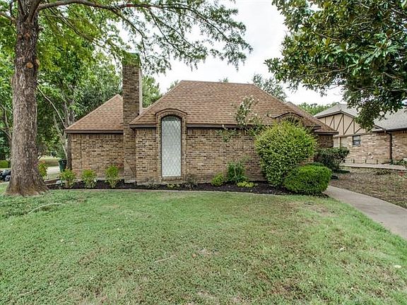 2nd image of 3201 Bandolino Ln