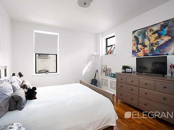 5th image of 1583 1st Ave APT 3C