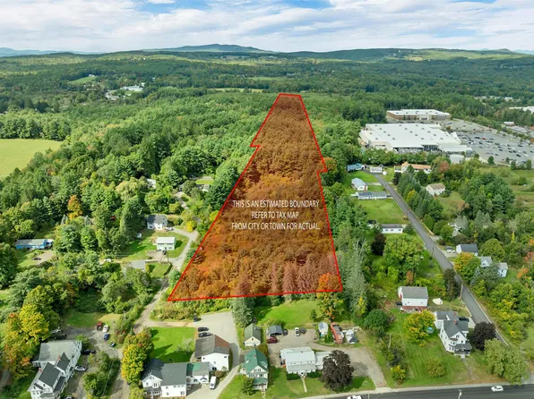 15 Jocelyn Lane, Tilton, NH 03276