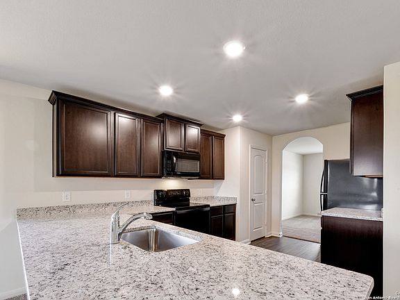 5th image of 15214 Waterow View
