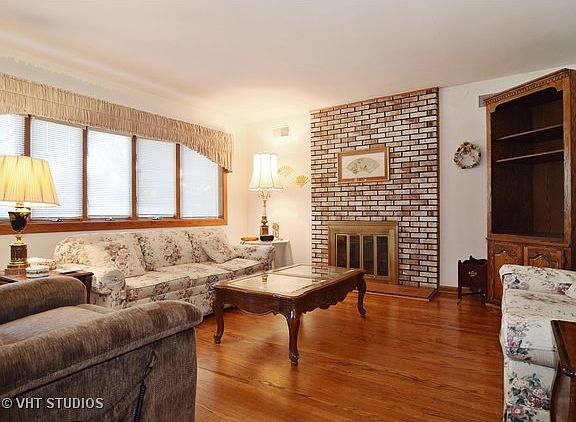 2nd image of 532 N Kenilworth Ave