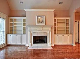 125 Southernwood Pl, Savannah, GA 31405