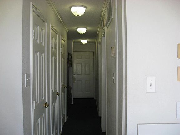 2nd image of 6102 Seawall Blvd #304B
