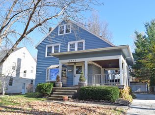 2445 Canterbury Rd, Cleveland Heights, OH 44118