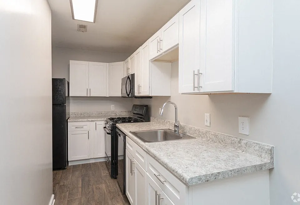 The Avenue Apartments