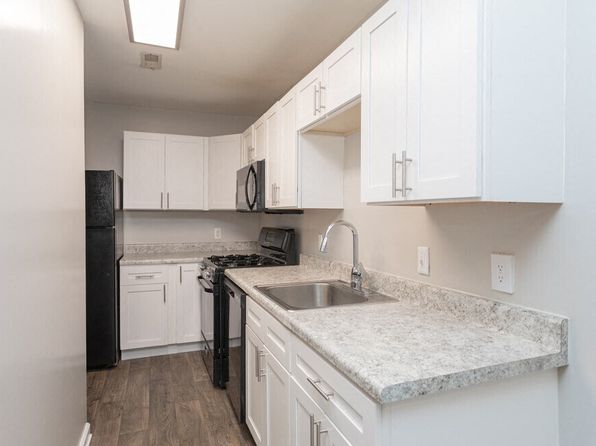 5939 W Friendly Ave APT 33K