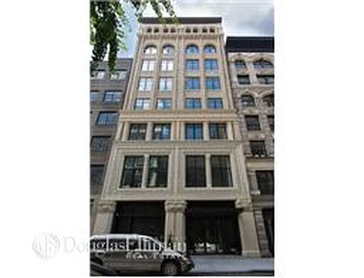 Rented by Douglas Elliman | media 16