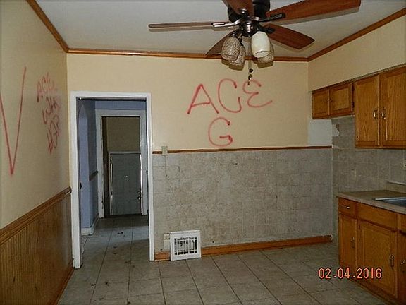 4th image of 10825 S Eggleston Ave #1