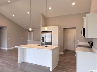 2613 Piney Creek Dr, Elkhorn, NE 68022