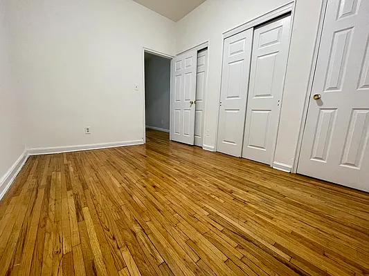 Rented by R New York | media 10