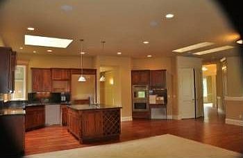 4th image of 9011 NE 32nd Pl